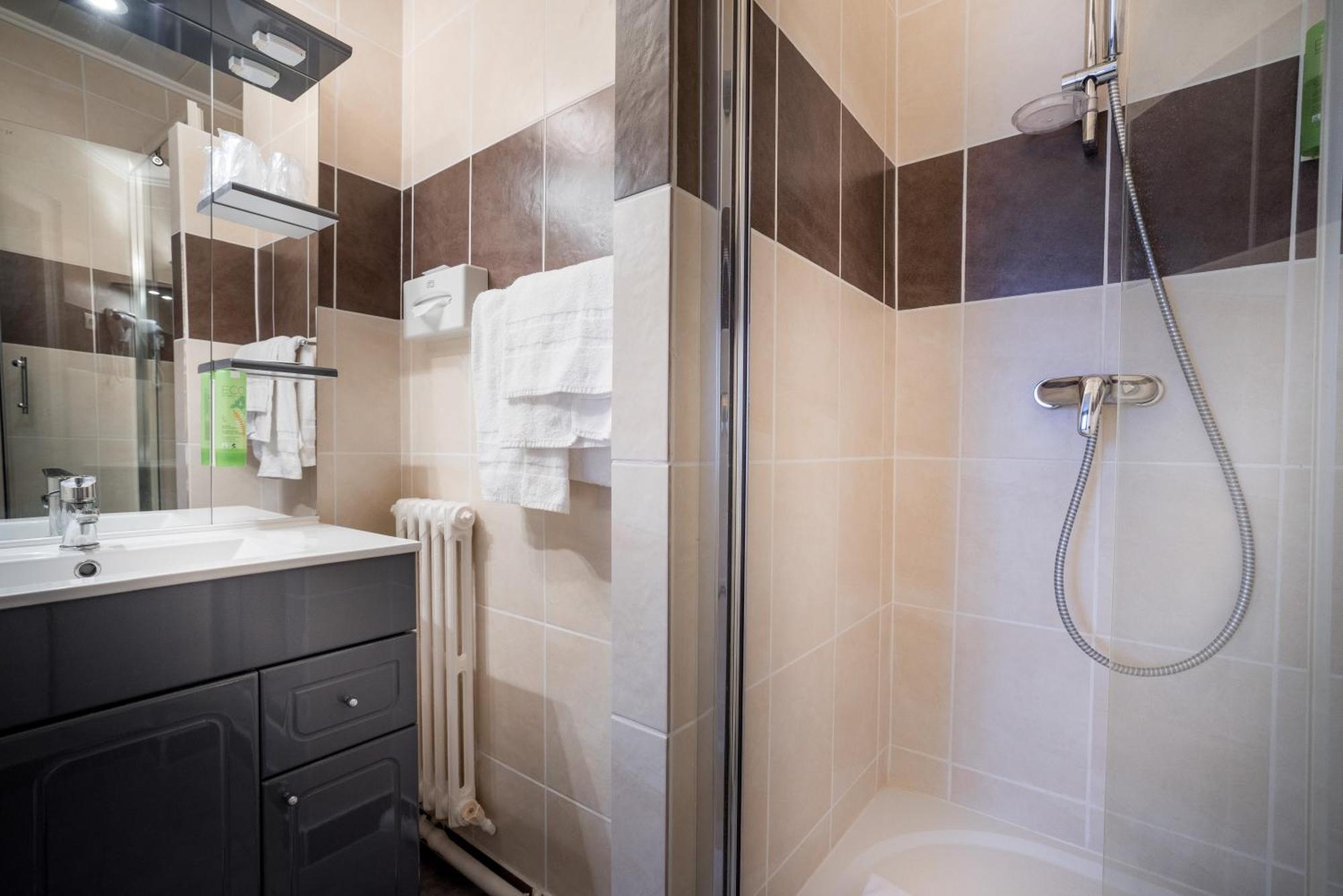 Sure Hotel By Best Western Saint-Quentin Ouest Holnon Exterior photo