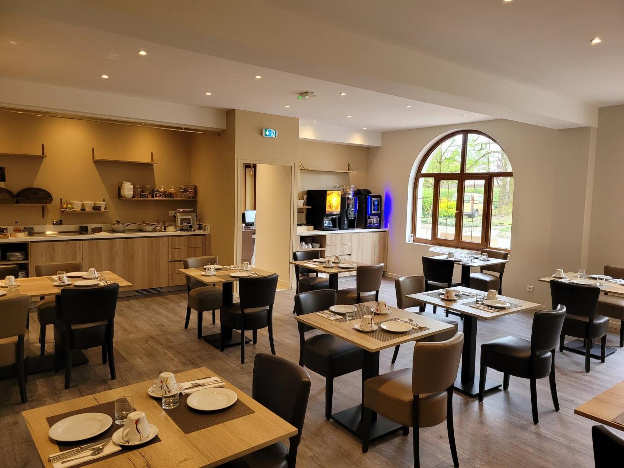 Sure Hotel By Best Western Saint-Quentin Ouest Holnon Exterior photo