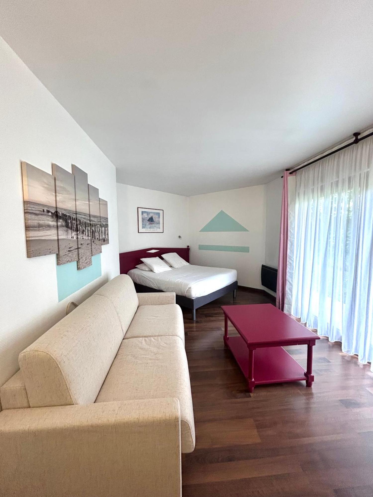 Sure Hotel By Best Western Saint-Quentin Ouest Holnon Exterior photo