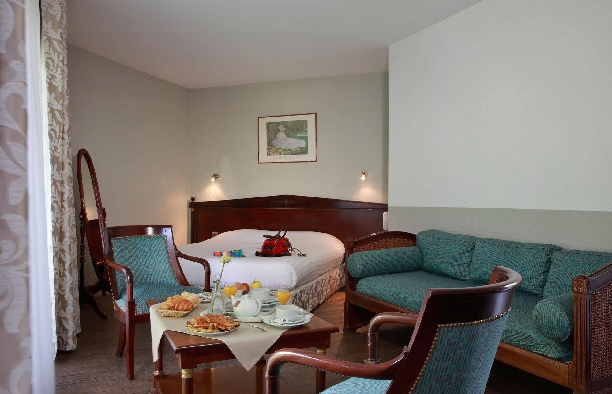 Sure Hotel By Best Western Saint-Quentin Ouest Holnon Exterior photo